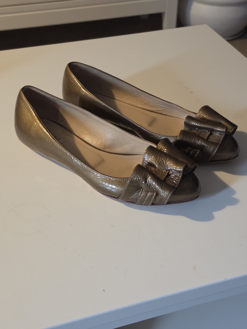 Furla Metallic Gold Women's Ballet Flats with Bow Accent Size 37